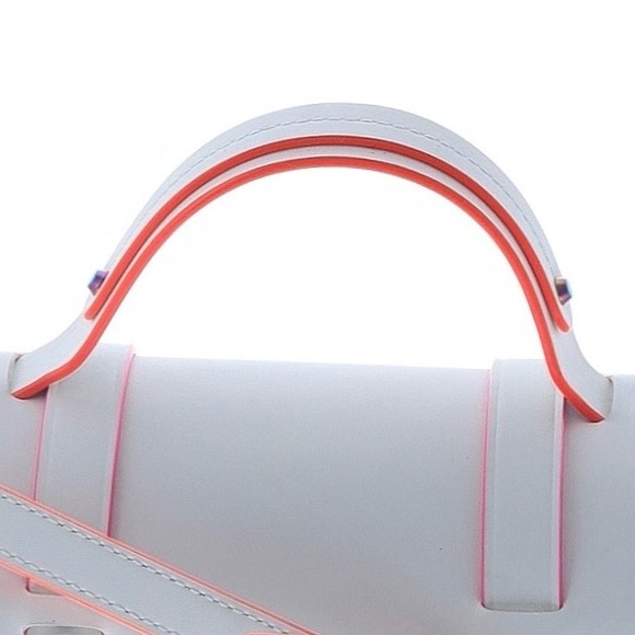 MICHAEL KORS ~ Small White Crossbody Satchel w/Multicolor Accents Monochromatic - Picture 7 of 14